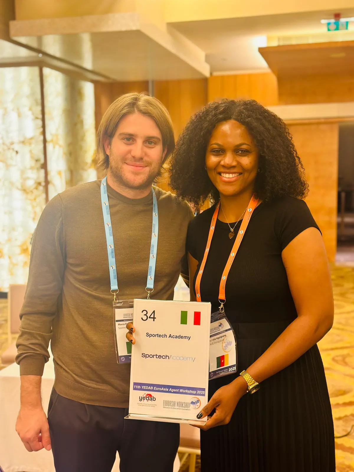 Échange avec Sportech Academy lors d’un atelier d’agents éducatifs en Italie