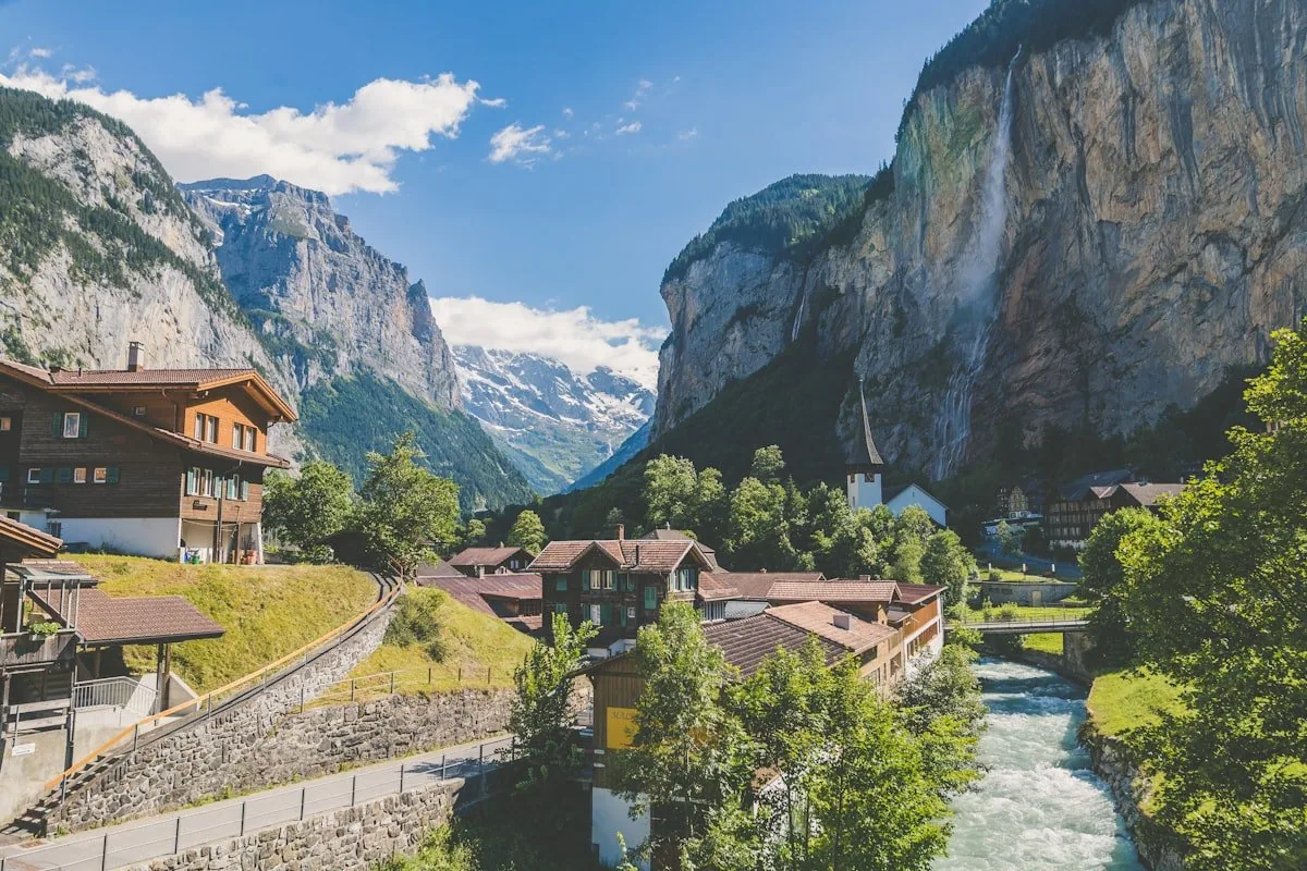 Suisse